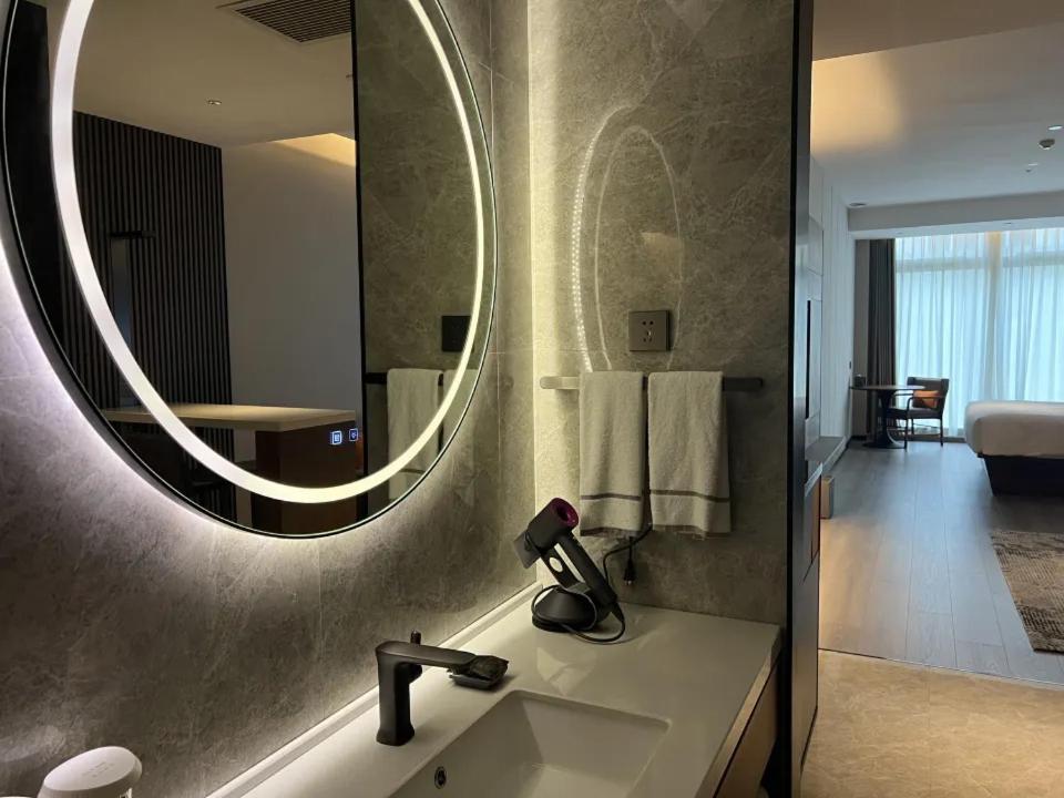 Urcove By Hyatt Futian Cbd Hotel Thẩm Quyến Ngoại thất bức ảnh